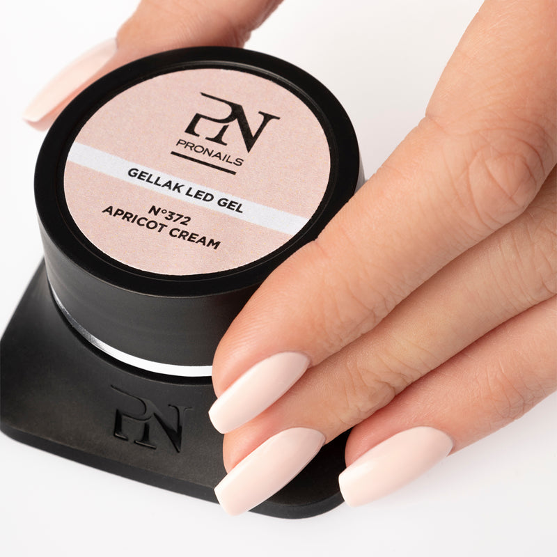 Gel polish 372 Apricot Cream 10 ml