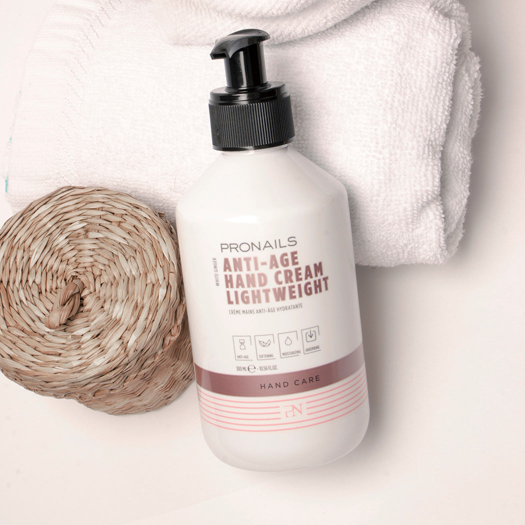 ANTI-AGE LIGHTWEIGHT HAND CREAM 300 ML